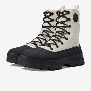 Women’s Hunter Explorer Desert Black and White Boots-size 10-New